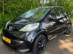 Peugeot 107 - 1.0-12V XR 2008 AIRCO NIEUWE APK