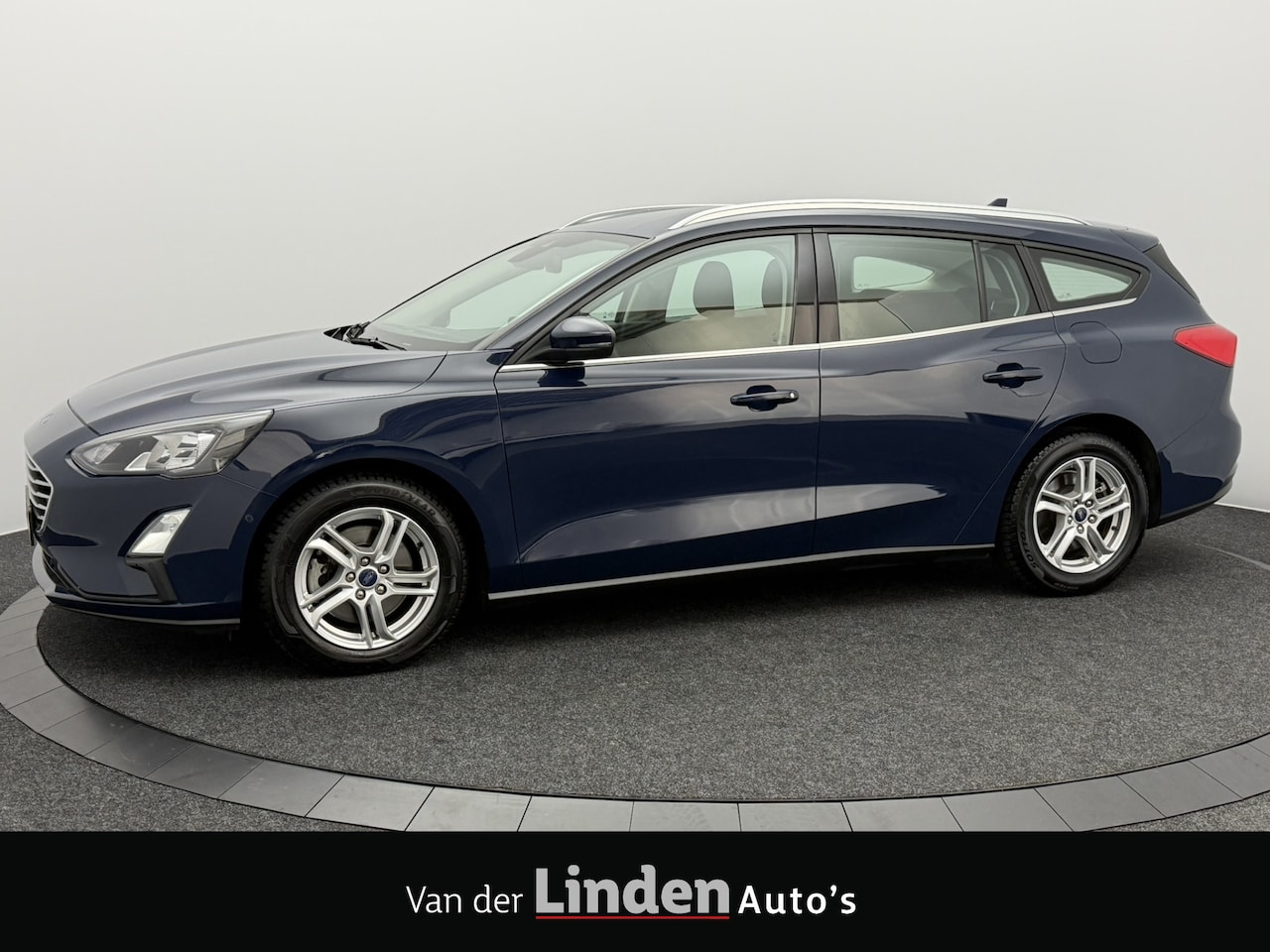 Ford Focus Wagon - 1.0 EcoBoost Trend Edition Business | Camera | Winterpakket | Navigatie - AutoWereld.nl