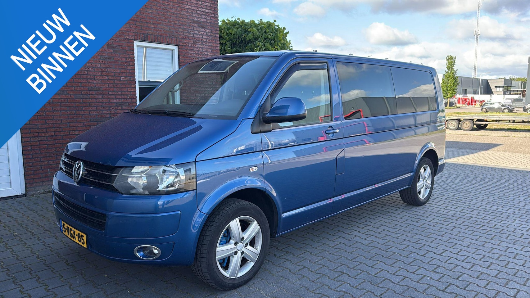 Volkswagen Transporter - 2.0 TDI L2H1 DC Comfortline Automaat Leer - AutoWereld.nl