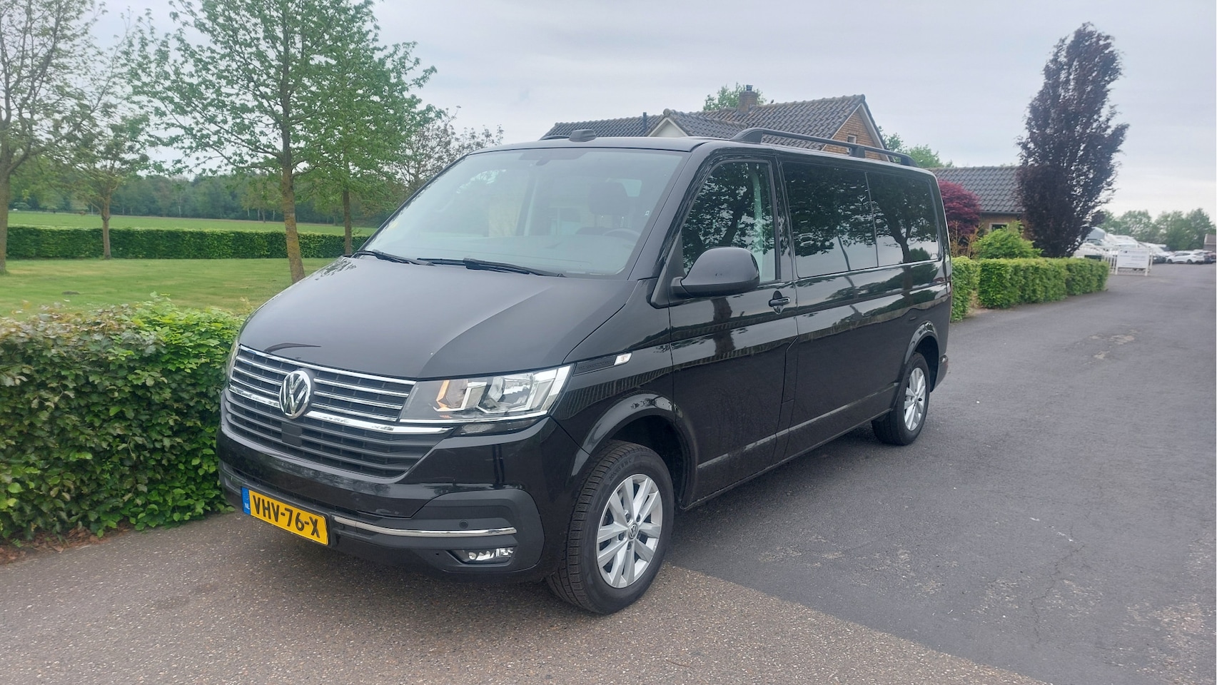 Volkswagen Transporter - 2.0 TDI L2H1 30 DC AIRCO/NAVI BJ 2021 - AutoWereld.nl