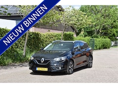 Renault Mégane Estate - 1.3 TCe 141 PK Limited Navi PDC NAP