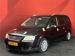 Volkswagen Touran - 2.0-16V FSI Highline | inruilkoopje | Zo Mee