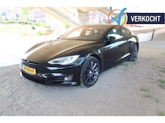 Tesla Model S - 75D met twee sets velgen