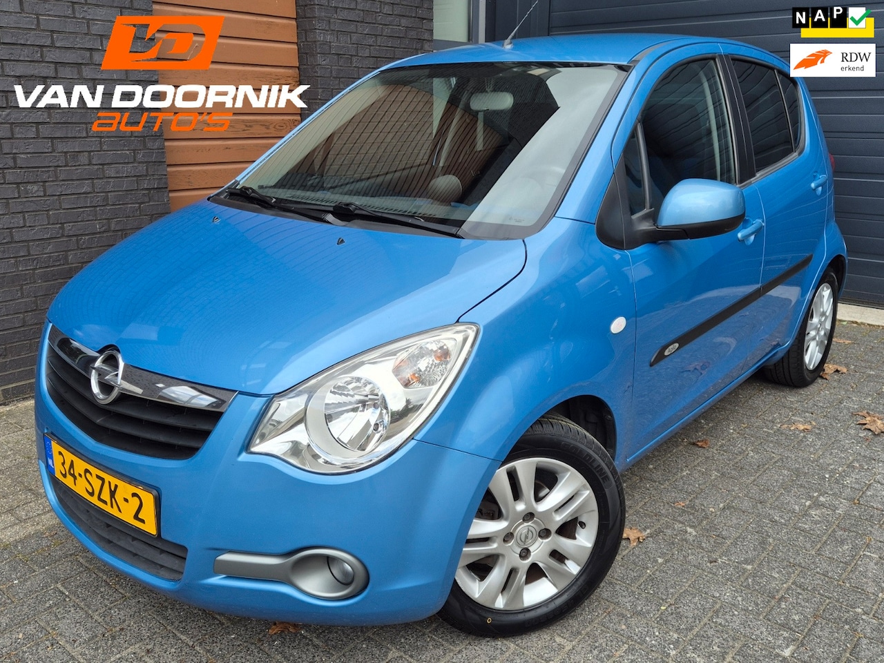 Opel Agila - 1.0 Edition Airco/Trekhaak/Cruise Control/Apple Android Carplay - AutoWereld.nl