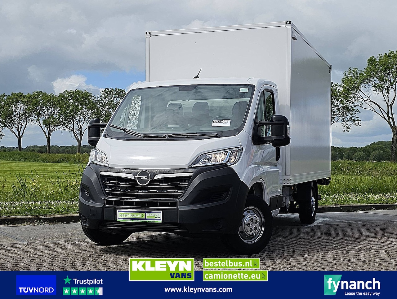 Opel Movano - 2.2 Bakwagen Laadklep! - AutoWereld.nl