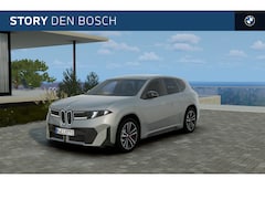 BMW iX3 - 40 eDrive M Sport / Trekhaak / M Sportstoelen / Driving Assistant Plus / Stoelverwarming