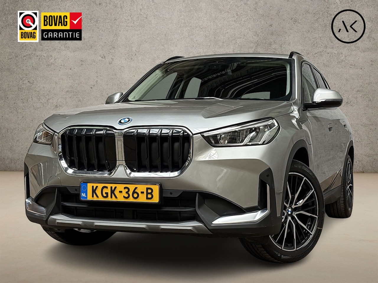 BMW X1 - xDrive25e Sport 245Pk Automaat (APPLE CARPLAY, GROOT NAVI, LEDER, STOELVERWARMING, SPORTST - AutoWereld.nl