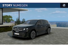 BMW iX3 - 40 eDrive M Sport / Trekhaak / M Sportstoelen / Parking Assitant Plus / Head-Up / Stoelver