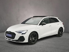 Audi A3 Sportback - 40 TFSI e S edition | Panorama Dak | Apple/Android Play | Adaptive Cruise | Camera | Head