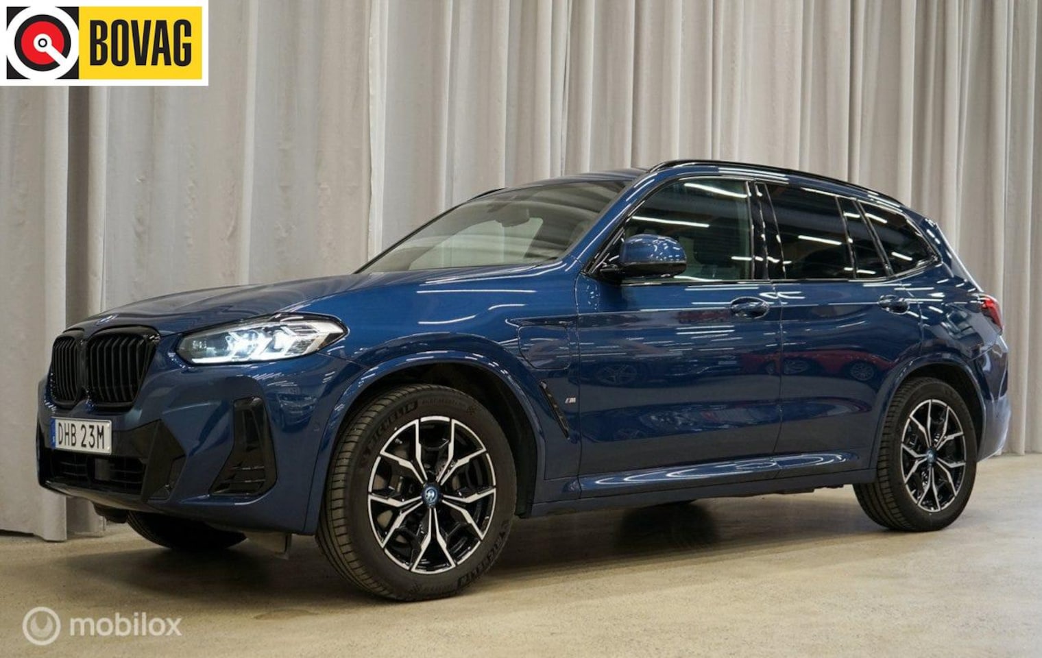 BMW X3 - xDrive30e M-Sport, shadow, trekhaak, HUD - AutoWereld.nl