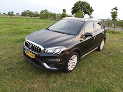 Suzuki S-Cross - 1.4 Boosterjet Stijl Smart Hybrid Mooie Suzuki S-Cross 1.4 Boosterjet Smart Hybrid Style TREKHAAK