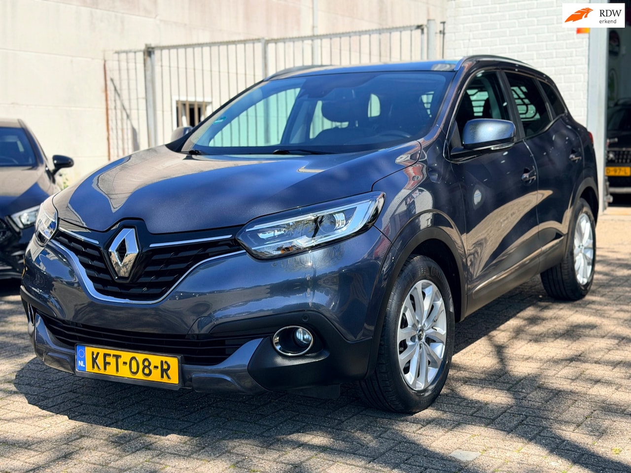 Renault Kadjar - 1.2 TCe Intens Bj:2016 LineAssist|CruiseControl|Led - AutoWereld.nl