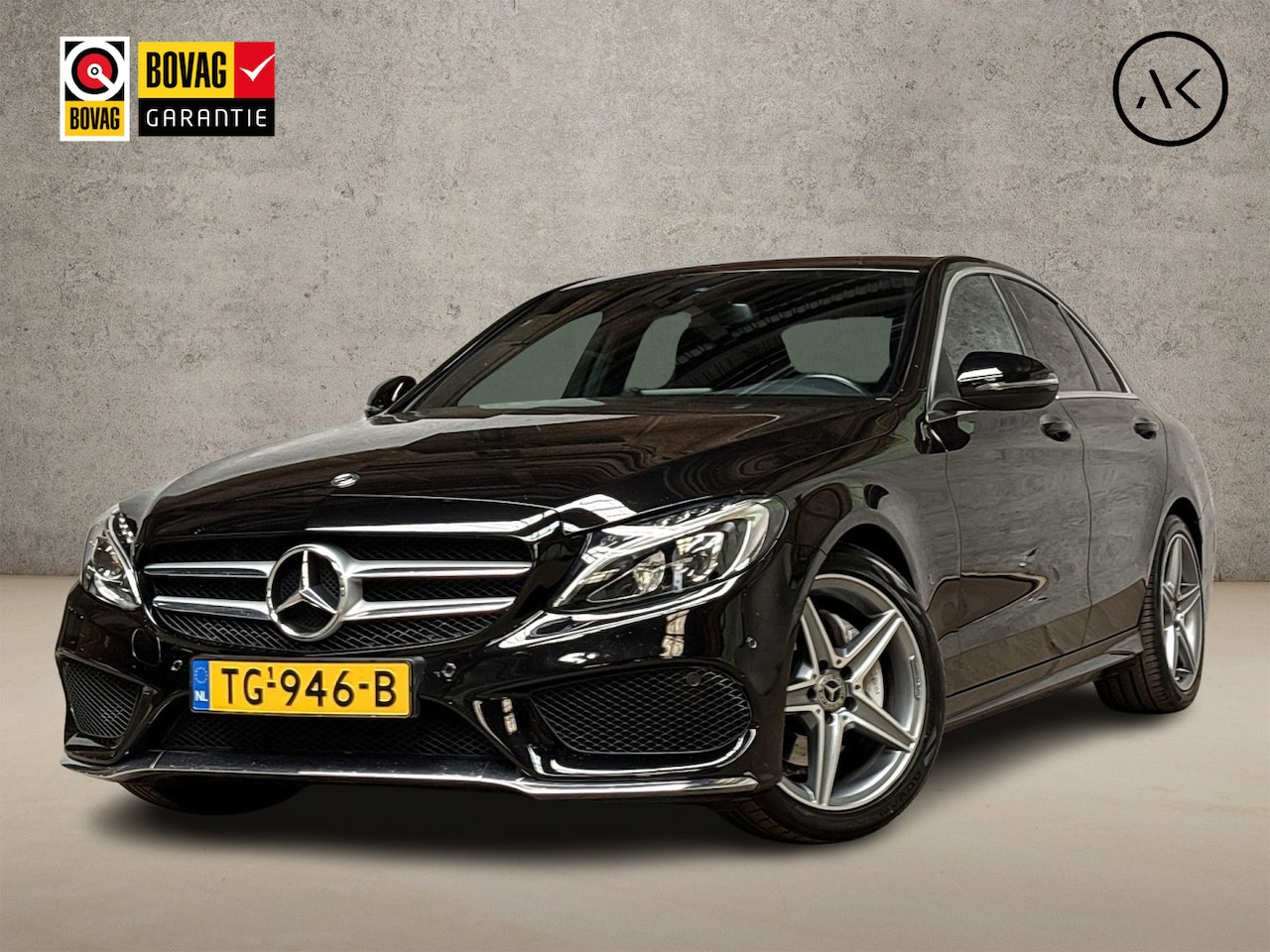 Mercedes-Benz C-klasse - 180 AMG Sport 156Pk Automaat (NAVIGATIE, CAMERA, LEDER, ZWART HEMEL, STOELVERWARMING, SPOR - AutoWereld.nl