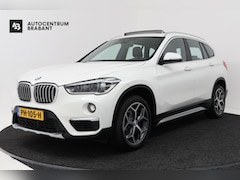 BMW X1 - SDrive20i Corporate Lease High Executive (PANORAMADAK, CAMERA, STOELVERWARMING, HEAD-UP DI