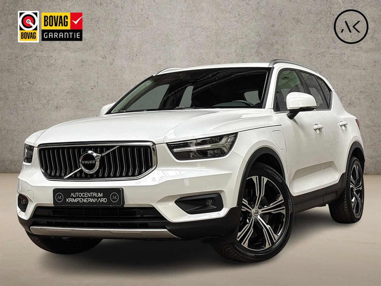 Volvo XC40 - 1.5 T5 Twin Engine Inscription 252Pk Automaat (APPLE CARPLAY, GROOT NAVI, LEDER, GETINT GL - AutoWereld.nl