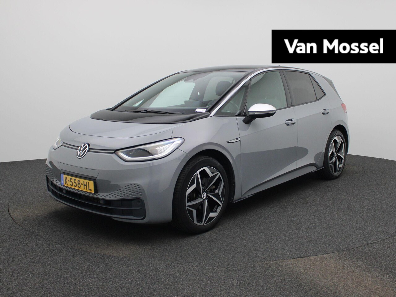Volkswagen ID.3 - First Plus 58 kWh | Apple Carplay/Android Auto | navigatiesysteem full map | Achteruitrijc - AutoWereld.nl