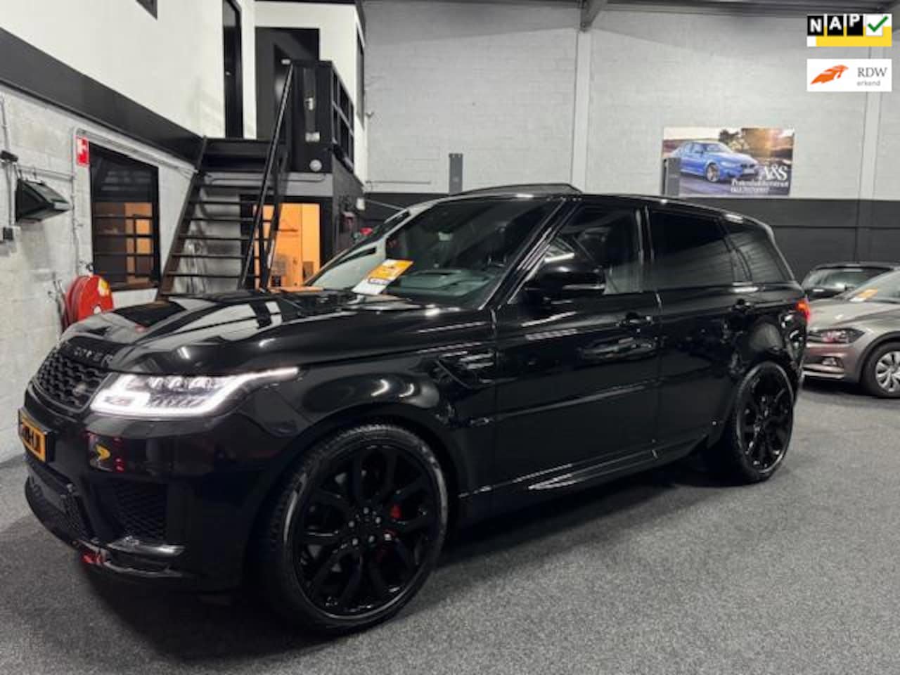 Land Rover Range Rover Sport - 3.0 V6 SC HSE Dynamic 3.0 V6 SC HSE Dynamic - AutoWereld.nl