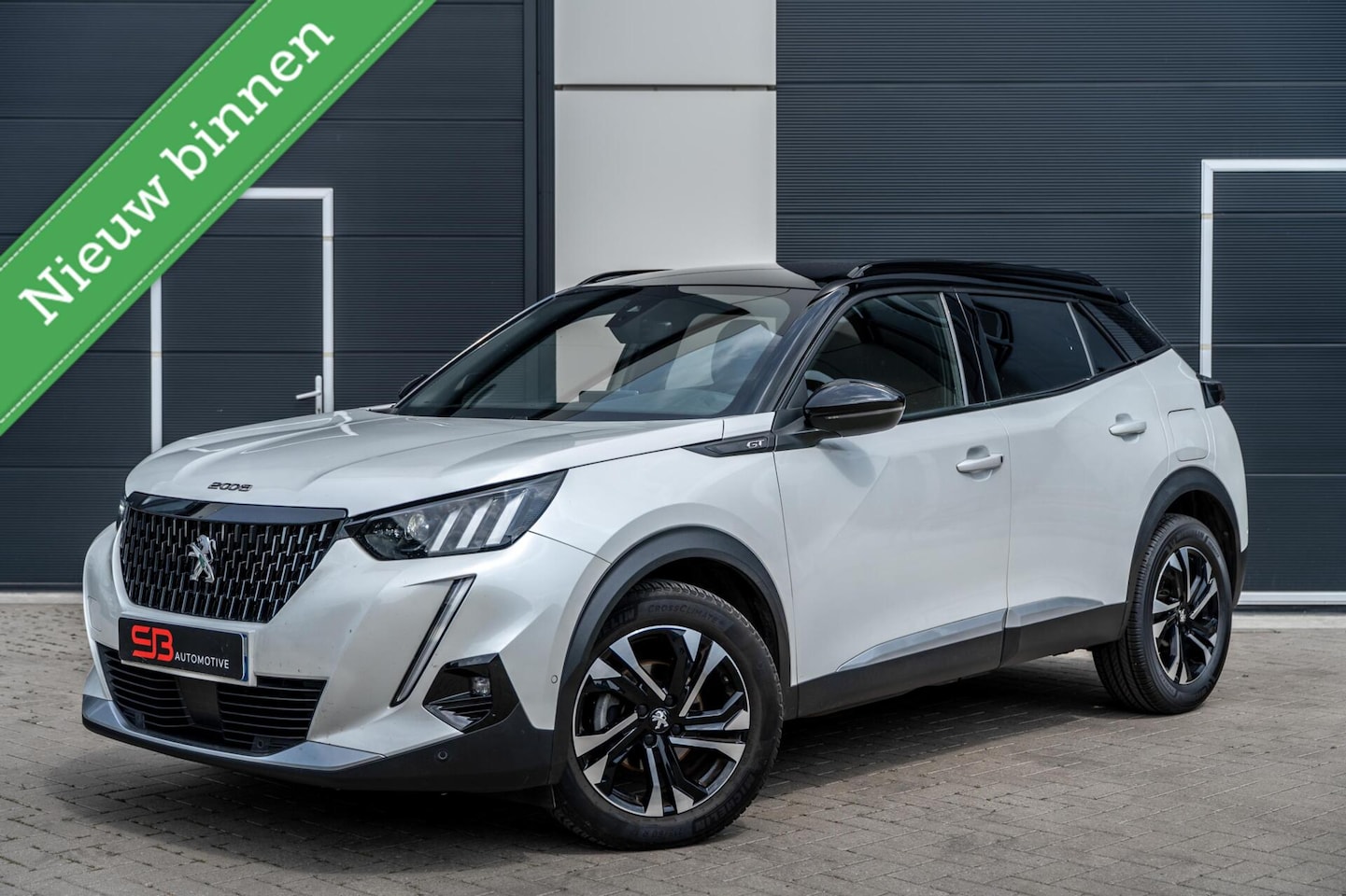 Peugeot 2008 - 1.2 PureTech GT Pack Carplay|360 Cam|Navi|Vol! - AutoWereld.nl