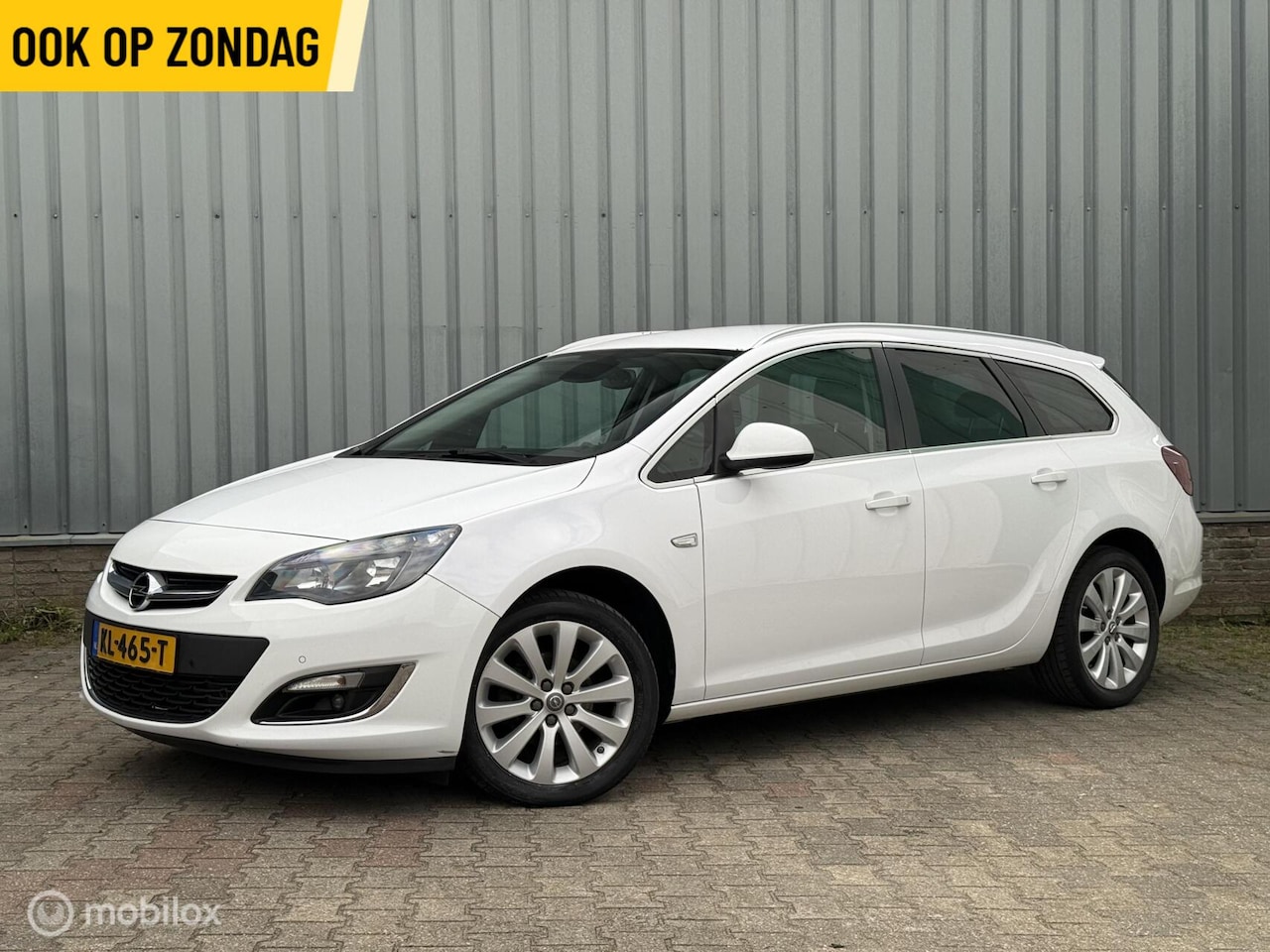 Opel Astra Sports Tourer - 1.4 Turbo Sport + | PDC | Navi - AutoWereld.nl