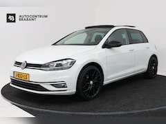Volkswagen Golf - 1.0 TSI Comfortline Business (PANORAMADAK, NAVIGATIE, STOELVERWARMING, CRUISE ADAPTIEF, PA