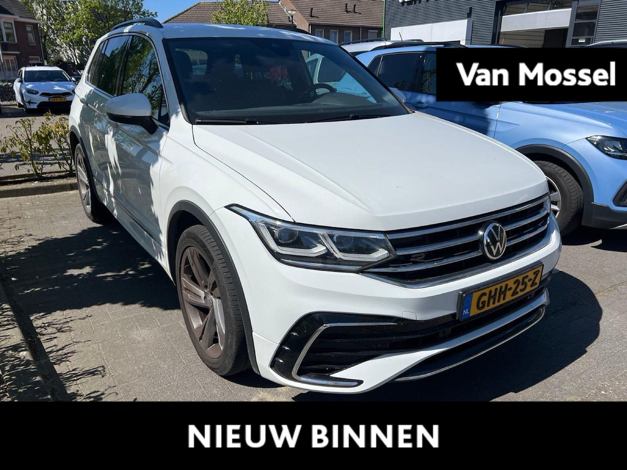 Volkswagen Tiguan - 1.4 TSI eHybrid R-Line Business+ | 245 PK | Automaat | Stoel en Stuurverwarming | Digital - AutoWereld.nl