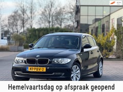 BMW 1-serie - 116i | Stoelverwarming | Airco | Elektrische ramen en spiegels