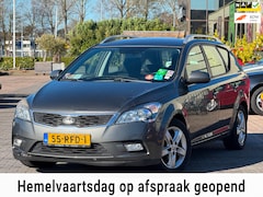Kia Cee'd Sporty Wagon - 1.4 APK | 01-09-2026 | Groot scherm | Climate control | Bluethooth | Cruise control |
