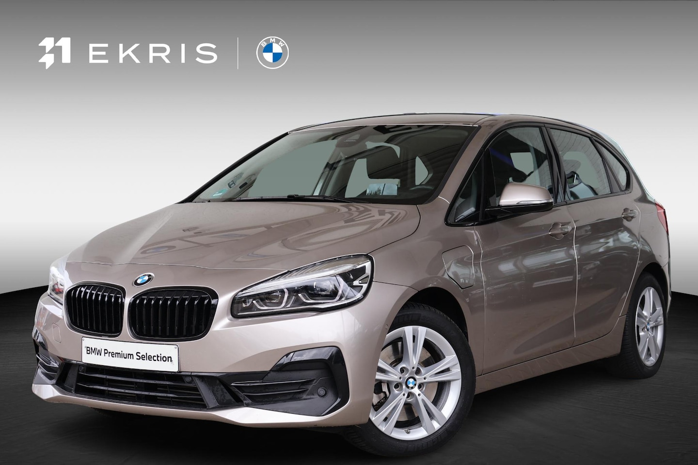 BMW 2-serie Active Tourer - 225xe iPerformance Business Editon Plus | Sport Line | Parking Pack | Voorstoelen Verwarmd - AutoWereld.nl