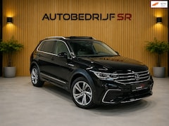 Volkswagen Tiguan - 1.5 TSI R-Line Pano | Sfeerverlichting | IQ | Trekhaak | Electrische Kofferbak | Camera |