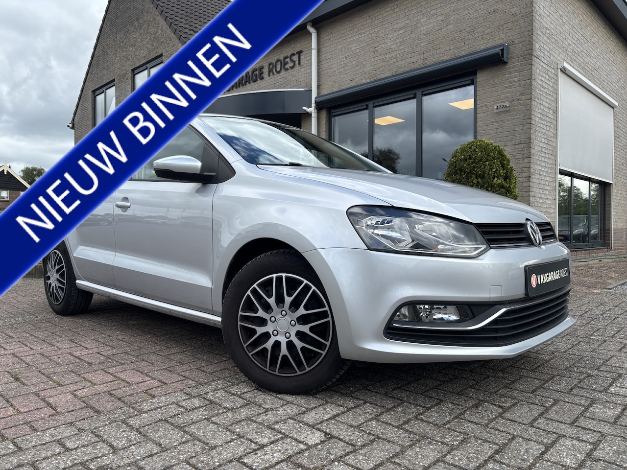 Volkswagen Polo - 5DRS 1.2 TSI Comfortline Airco / Cruise control - AutoWereld.nl