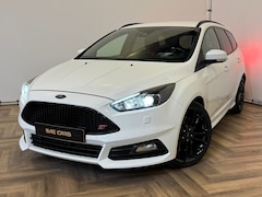 Ford Focus Wagon - 2.0 ST | DEALER ONDERHOUDEN | NETTE AUTO | VEEL OPTIES