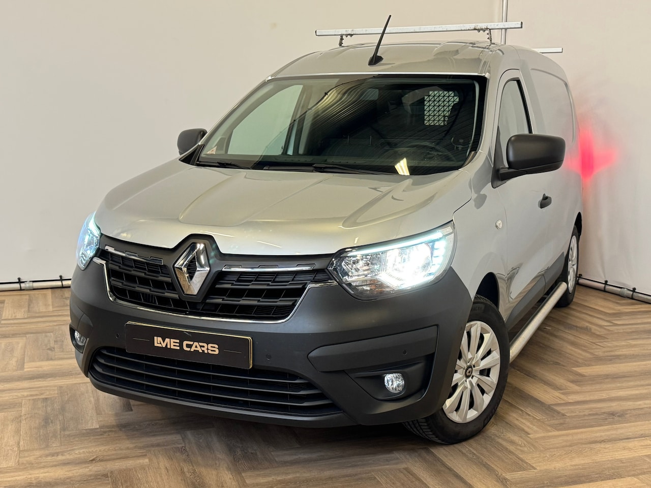 Renault Express - 1.3 TCe 100 Comfort + | 1E EIGENAAR! | NL AUTO! | DEALER ONDERHOUDEN - AutoWereld.nl
