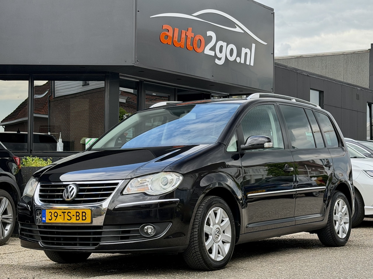 Volkswagen Touran - 1.4 TSI HIGHLINE AIRCO NAVI LED LMV PDC - AutoWereld.nl