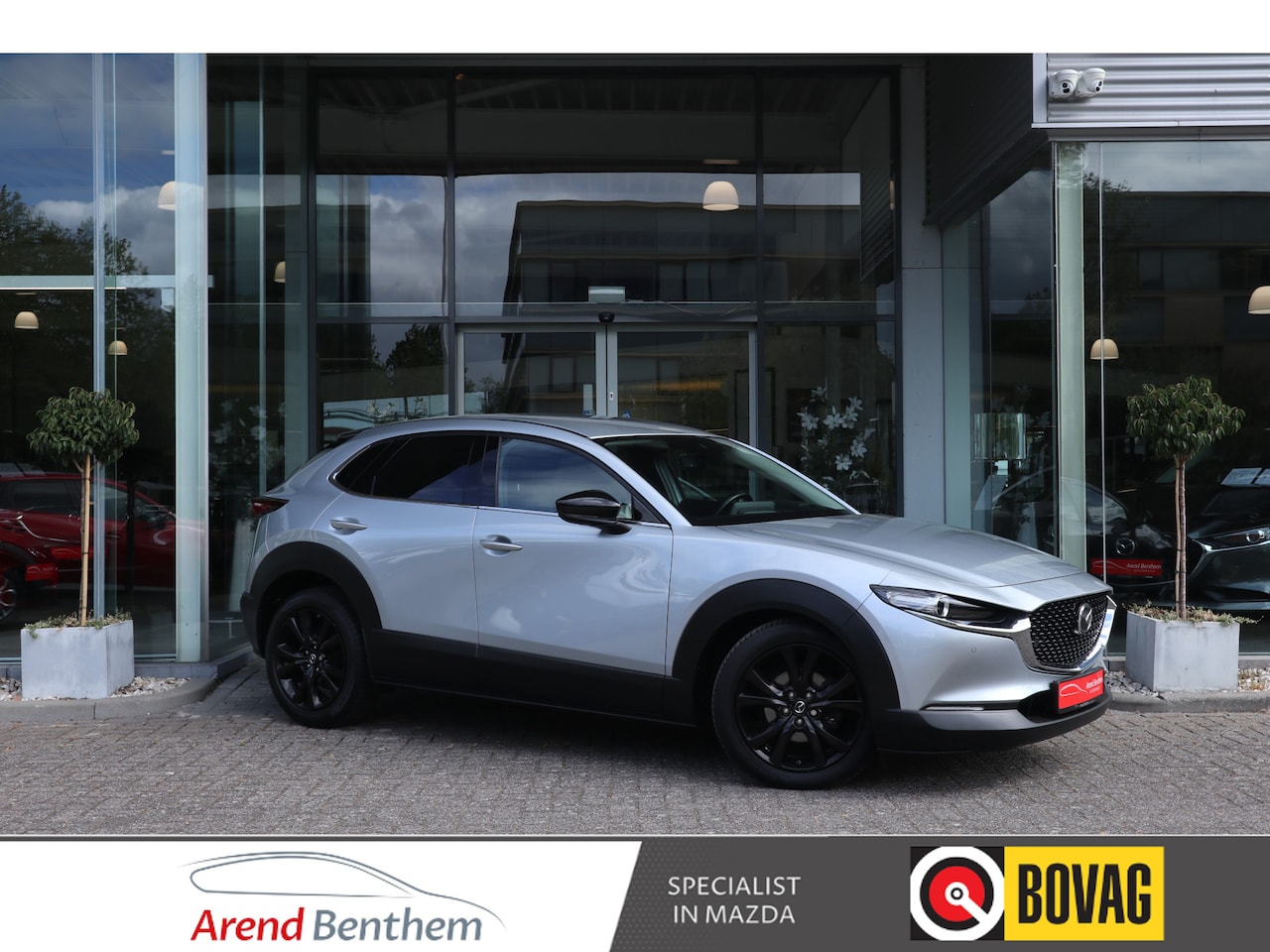 Mazda CX-30 - 2.0 e-SkyActiv-X M Hybrid Sportive Camera / Navi / Head-Up / Clima / Cruise / LM-Velgen - AutoWereld.nl