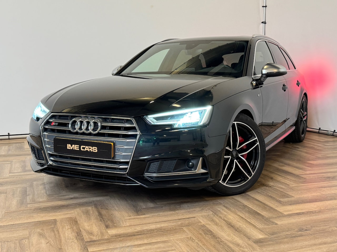 Audi S4 - Avant 3.0 TFSI quattro Pro Line Plus | INCL BTW | PANORAMADAK! | DEALER ONDERHOUDEN! - AutoWereld.nl