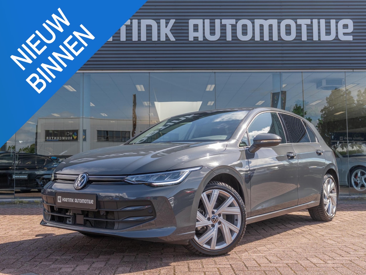 Volkswagen Golf - 1.5 eTSI Life Edition | Automaat | Ambiente | Apple Carplay & Android Auto - AutoWereld.nl