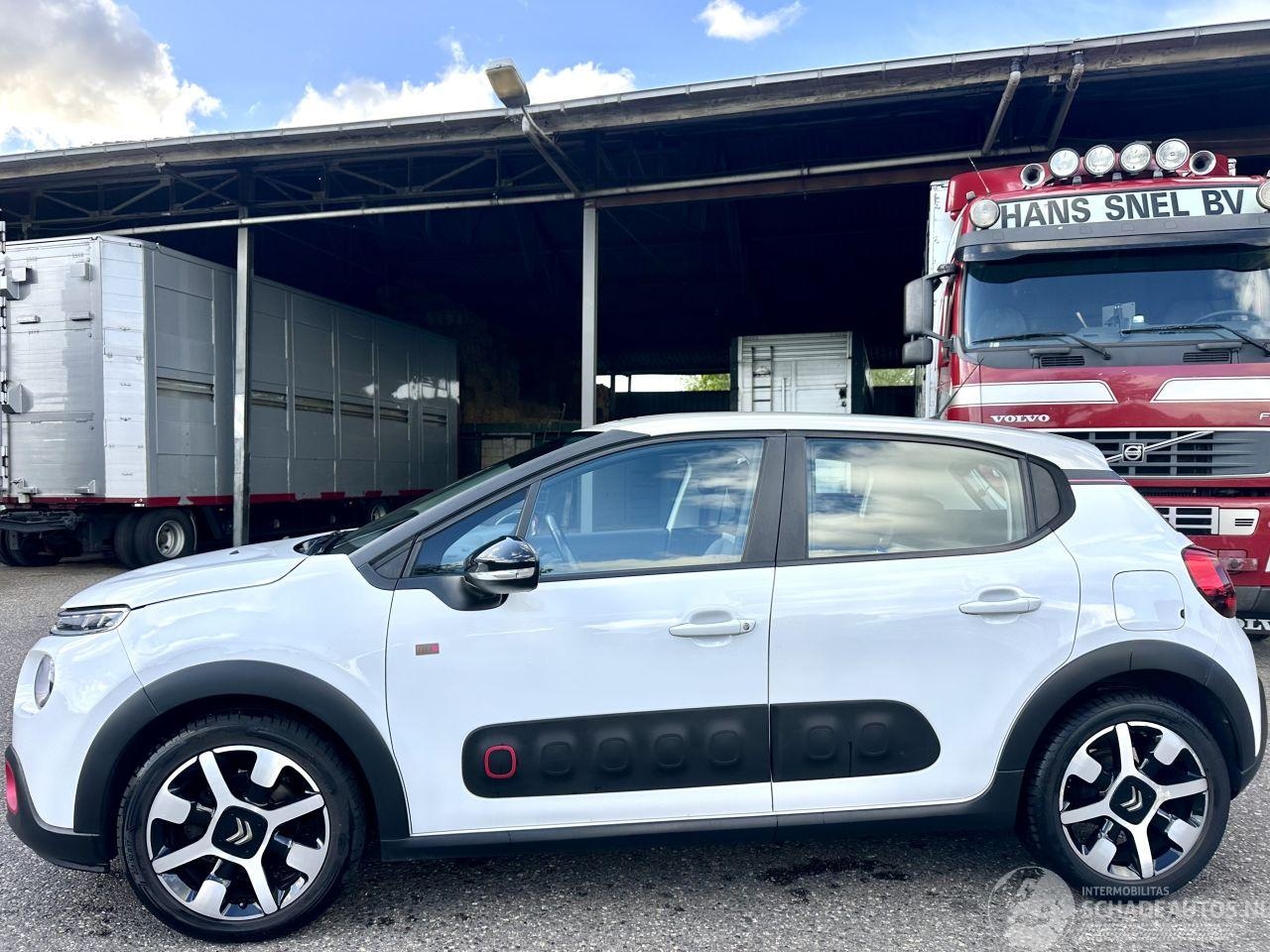 Citroën C3 - 1.2 PureTech 82pk ELLE - nap - navi - pdc - line assist - lmv - carplay - clima - cruise - - AutoWereld.nl
