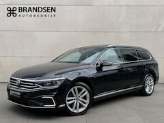 Volkswagen Passat Variant - 1.4 TSI PHEV GTE Leder-Pano-ACC-18"-Virtual-360