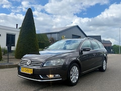 Volkswagen Passat Variant - 1.6 TDI Highline BlueMotion 2012 Navi/Clima/Lmv