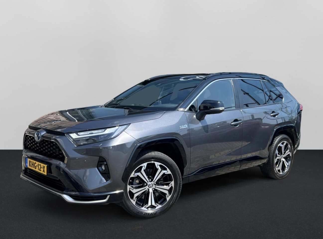 Toyota RAV4 - 2.5 Pl.Hyb. Bi-Tone+ | stoelventilatie | Headup | JBL Audio - AutoWereld.nl