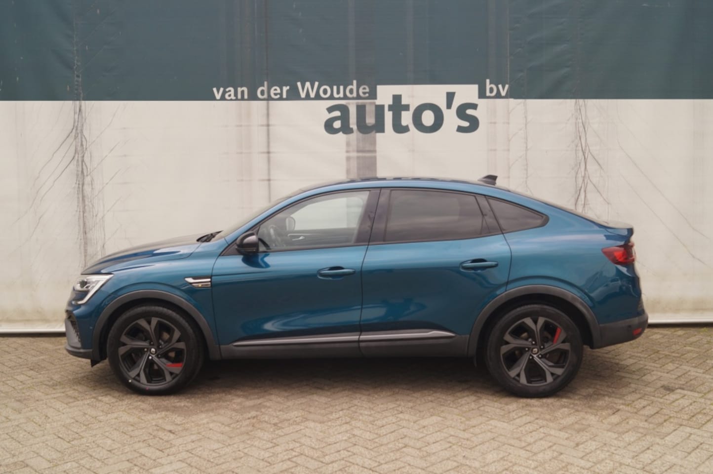 Renault Arkana - 1.6 E-Tech Hybrid 145 R.S. Line -NAVI-ECC-TREKHAAK- - AutoWereld.nl