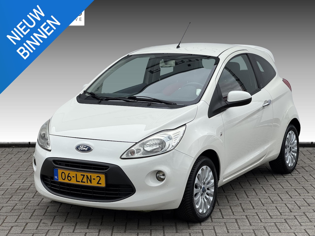 Ford Ka - 1.2 Titanium X AIRCO | STOELVERWARMING | SPOILER - AutoWereld.nl