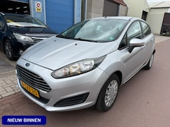 Ford Fiesta - 1.6 TDCi Lease Style 2014 NAP 292.210km Navigatie Distributie is in 2025 vervangen bij 269