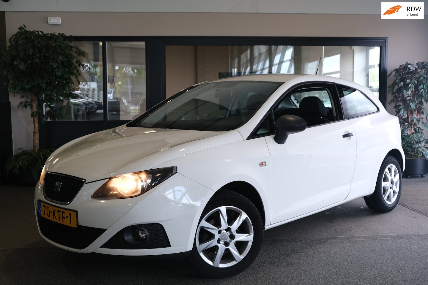 SEAT Ibiza SC - 1.4 Style Airco centrale vergrendeling - AutoWereld.nl
