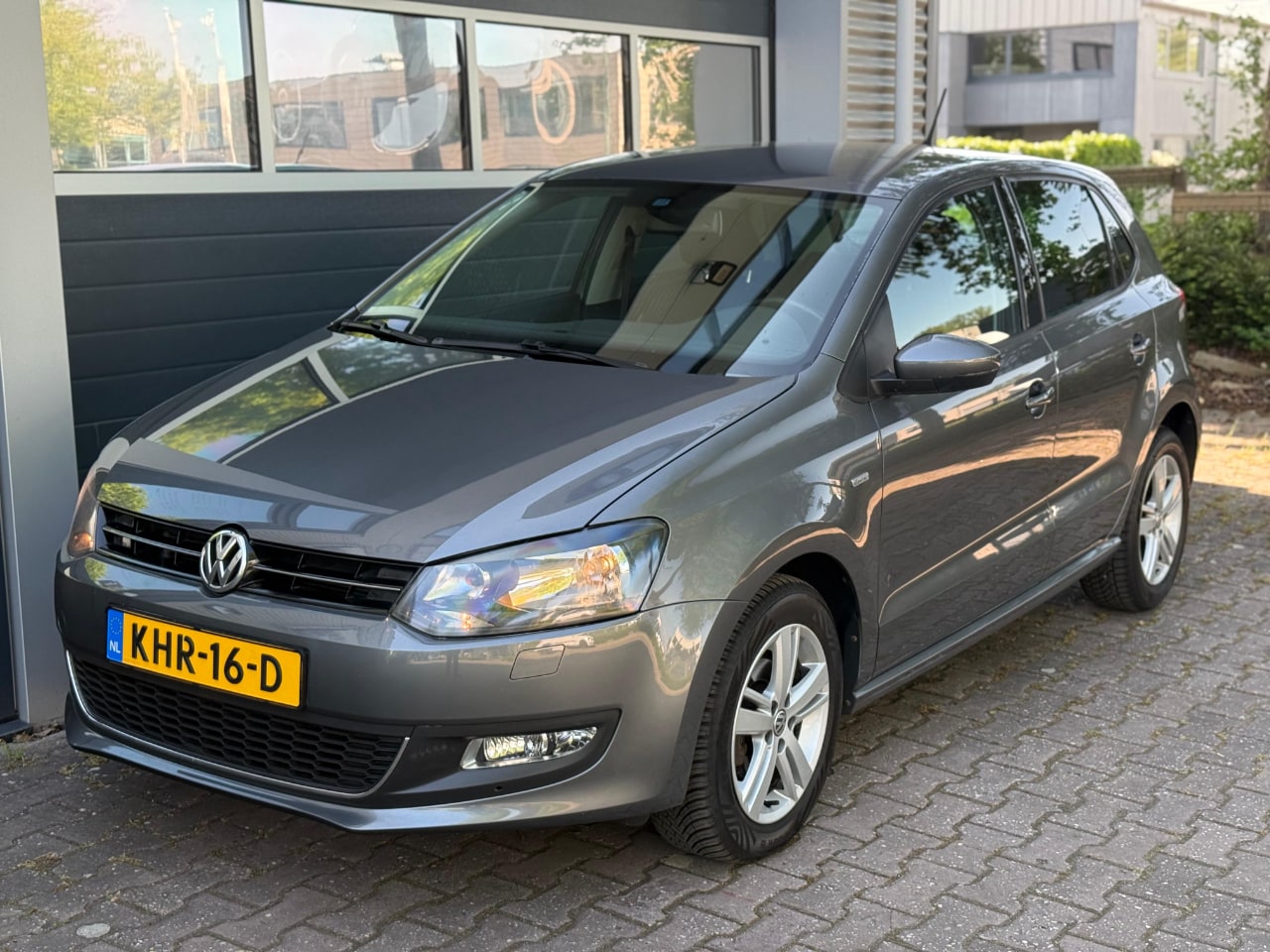Volkswagen Polo - 1.2 TSI Trendline 1.2 TSI TRENDLINE - AutoWereld.nl