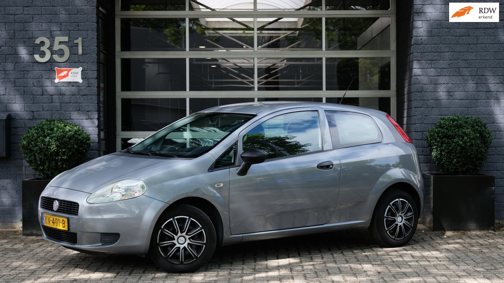 Fiat Grande Punto - 1.2 Actual Airco | Carplay - AutoWereld.nl
