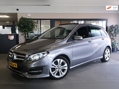 Mercedes-Benz B-klasse - 180 d Ambition Automaat Pano Cruise Navi Leder Trekhaak