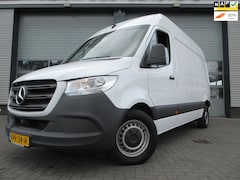 Mercedes-Benz Sprinter - 215cdi, L2H2, Automaat, Airco, Camera, Navigatie, 3-Zits, Trekhaak