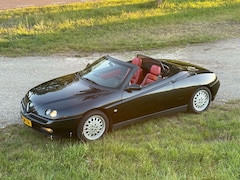 Alfa Romeo Spider - 3.0-12V V6 L