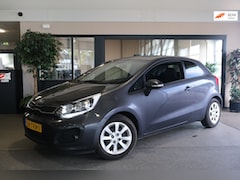 Kia Rio - 1.2 CVVT Super Pack Pano Navi PDC CAM KEYLESS